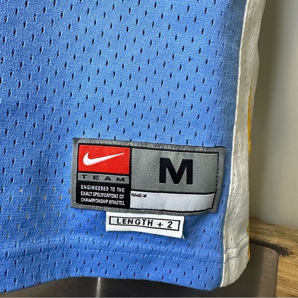 Carmelo Anthony #15 Denver Nuggets Jersey - Picture 4 of 5